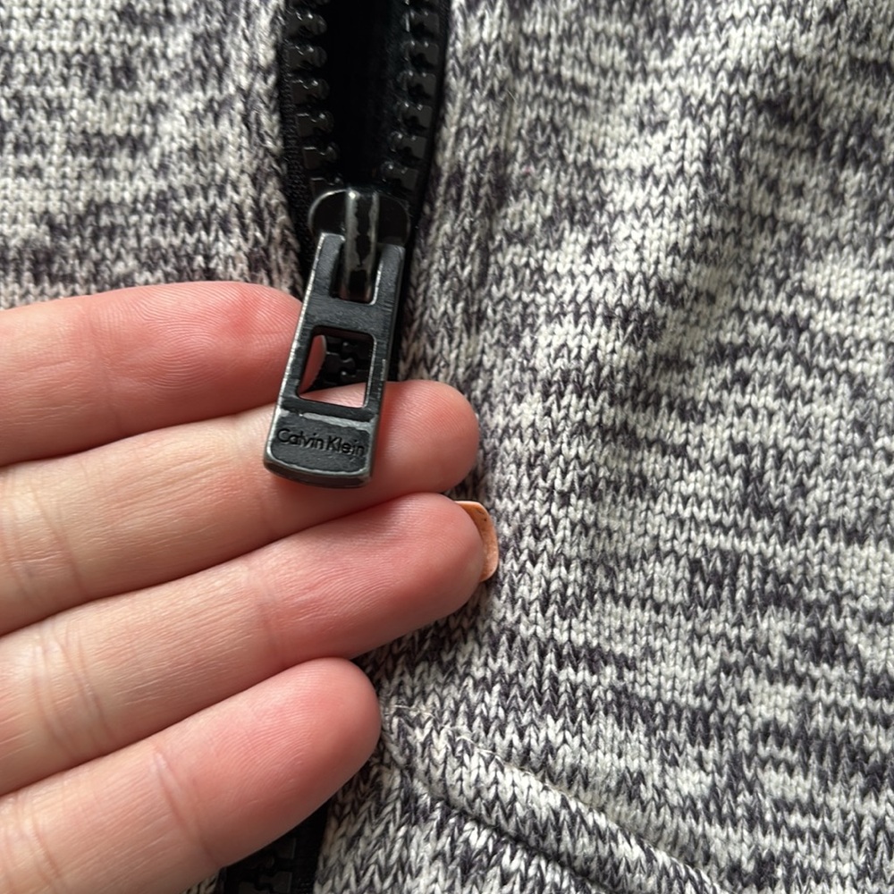 Calvin Klein performance jacket - Picture 3 of 7
